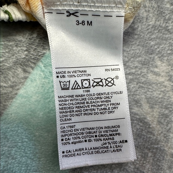 Old Navy Yellow Lemon Print Baby Romper - Picture 4 of 4